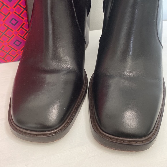 Tory Burch Heeled Ankle Boot in Perfect Black Size 10 - Picture 5 of 9